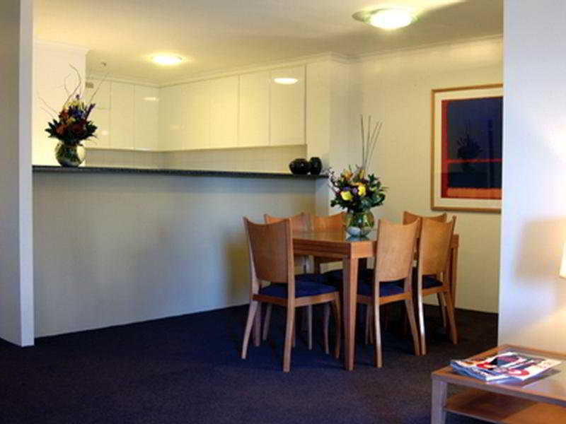 Adina Serviced Apartments Canberra James Court Inreriör bild
